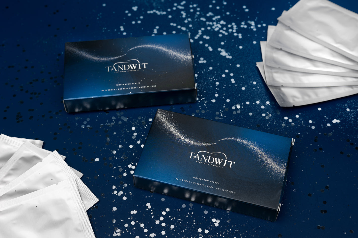TEETH WHITENING STRIPS DUO | Tandwit